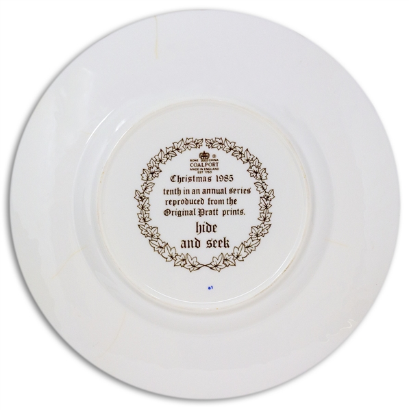 Margaret Thatcher Personally Owned Christmas Plate, Made of Porcelain China, Dated 1985